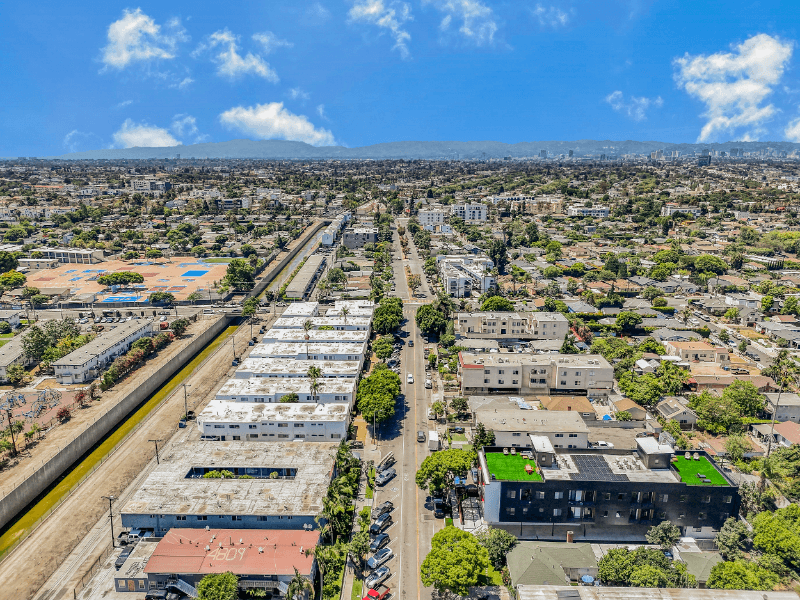 Culver City Single Room: 4800-4802 S. Slauson