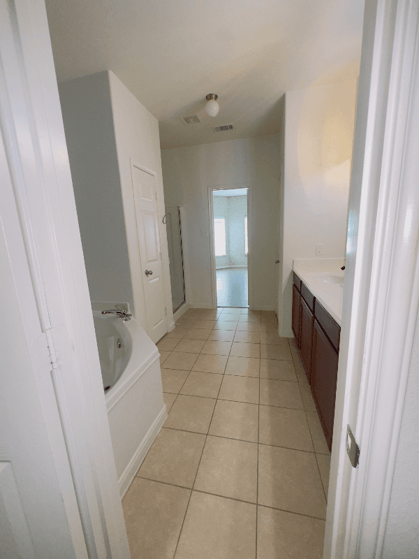 Anna House: 1417 cottonwood