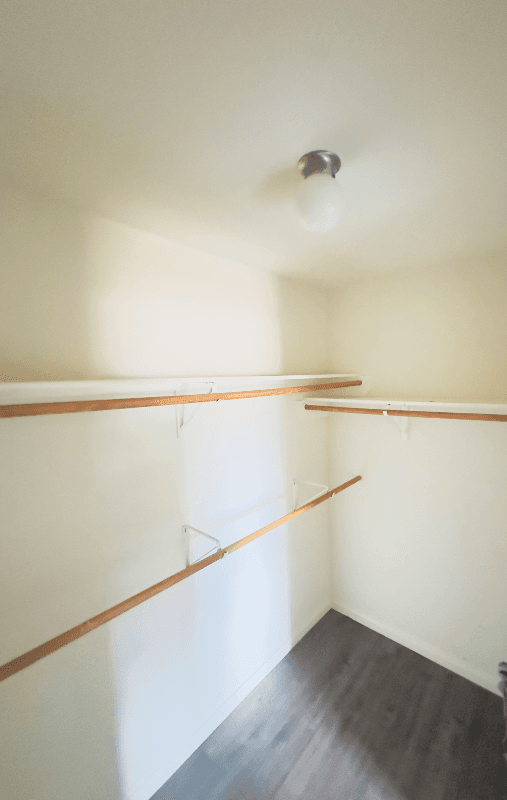 Anna House: 1417 cottonwood