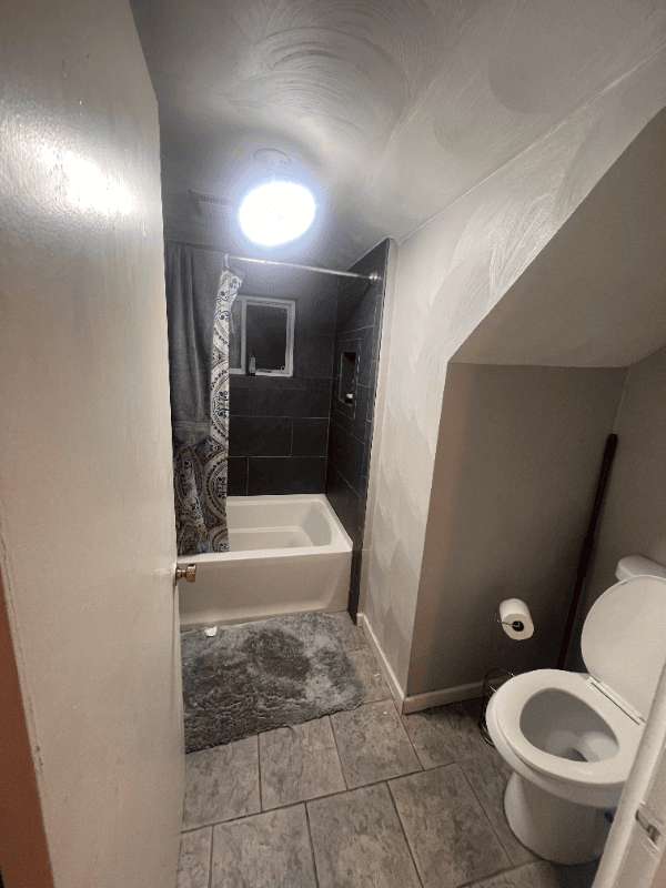Norfolk Single Room: 6352 Edward St