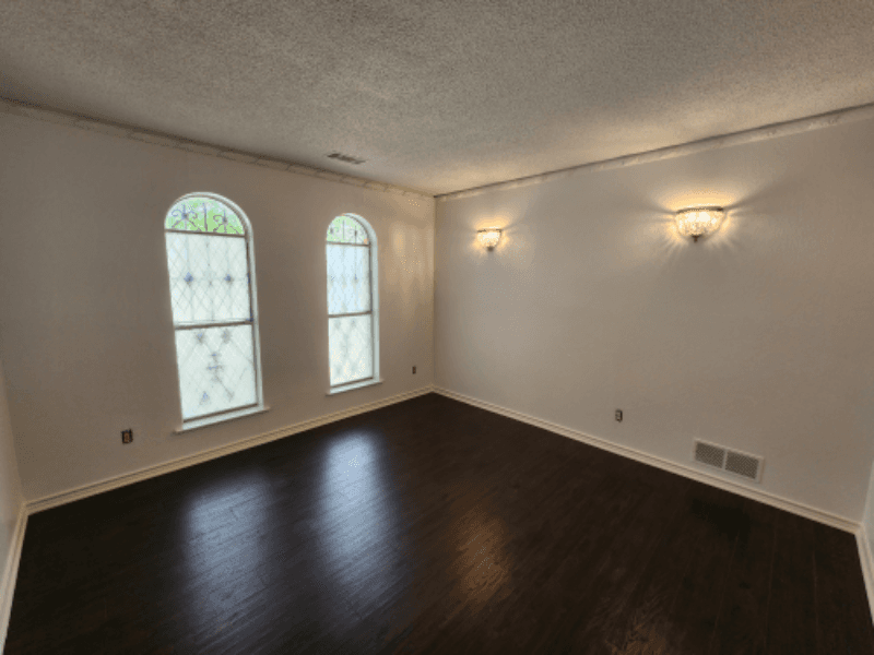 Dallas House: 3834 Kiest Valley Parkway