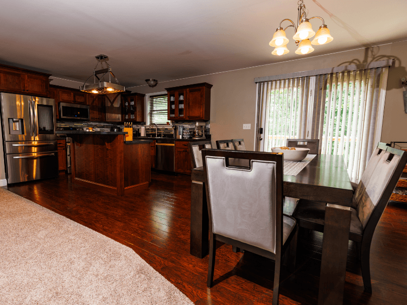 Shippensburg House: 15 Victoria Court