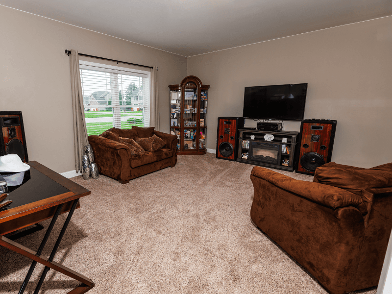 Shippensburg House: 15 Victoria Court