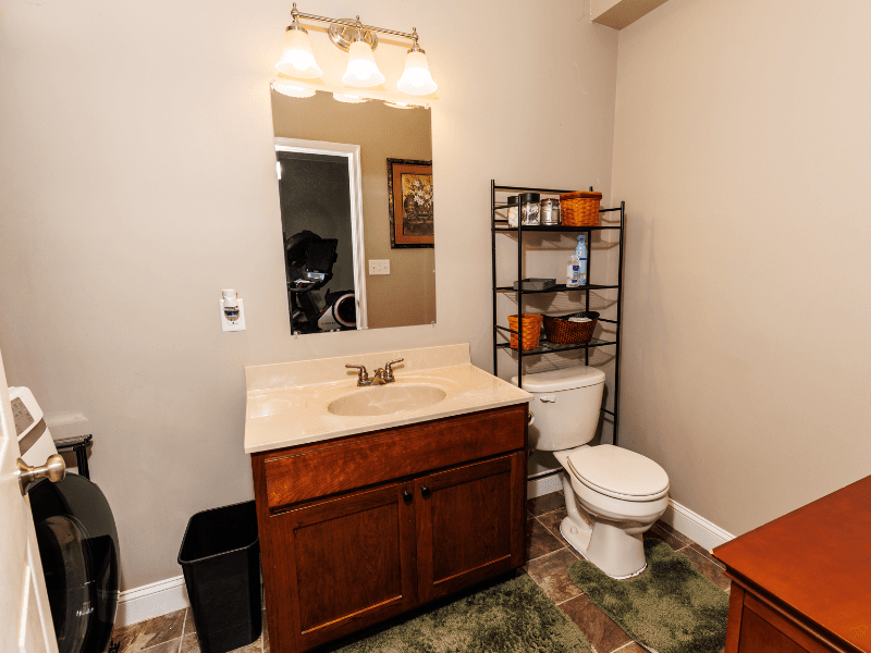 Shippensburg House: 15 Victoria Court