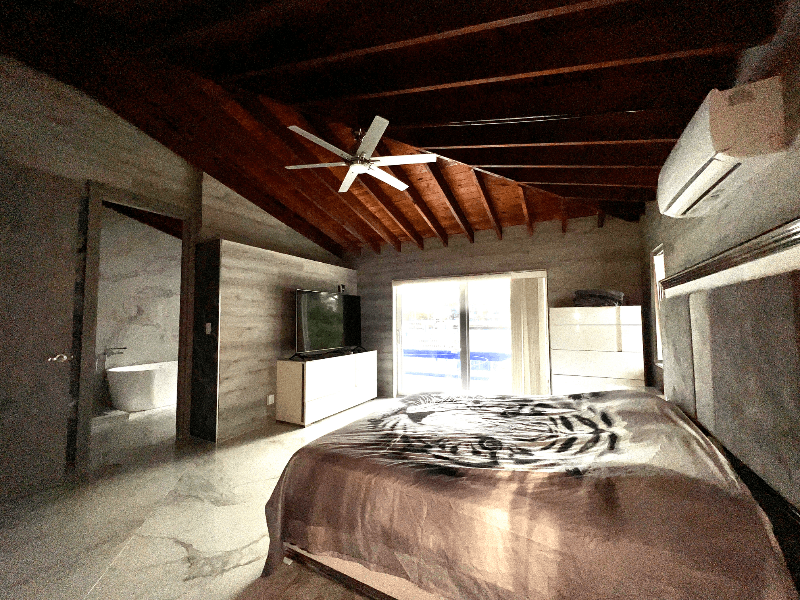 Pompano Beach House: 720 NE 28 Ave