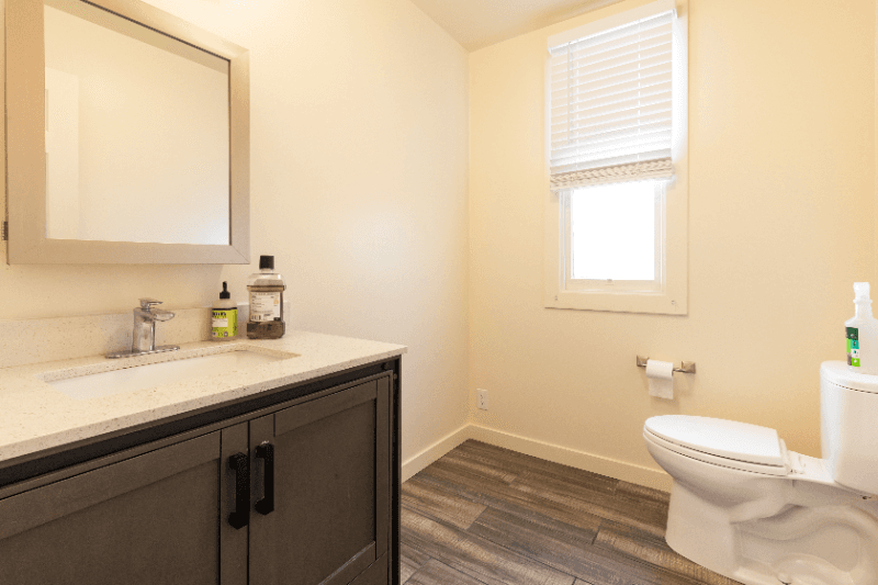 Berkeley Apartment: 2332 Fulton St.