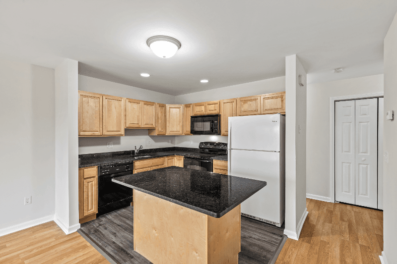 Norwich Apartment: 229 Boswell Ave