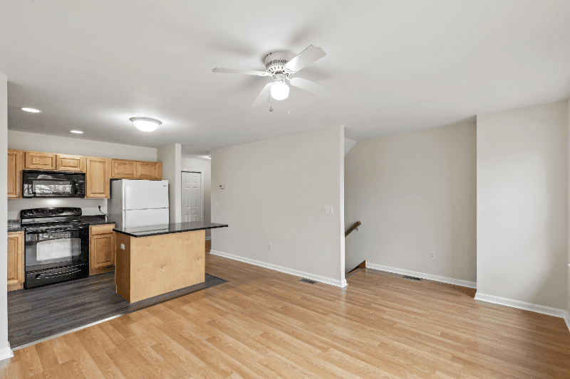Norwich Apartment: 229 Boswell Ave