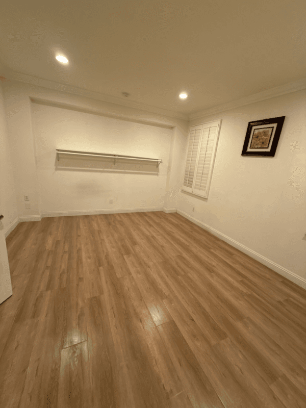 Eastvale Single Room: 14584 sleepy creek dr