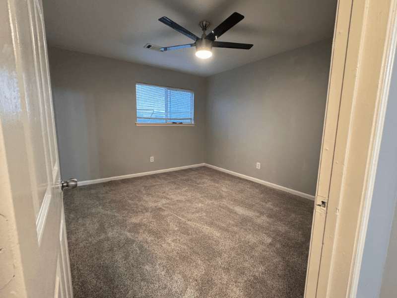 Houston Multiplex: 6427 Waldron Cir