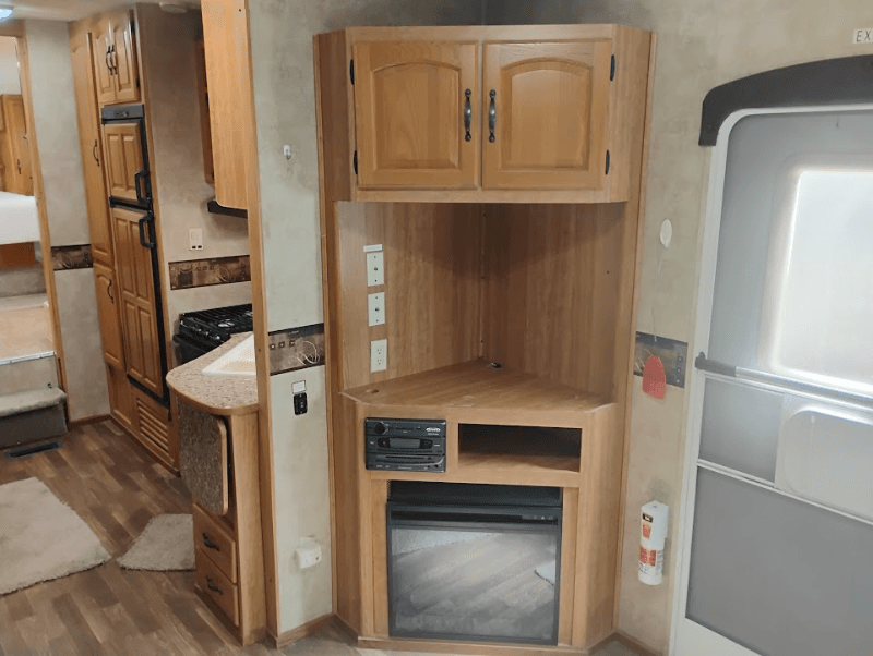 Hawkins House: 379 CR 3425