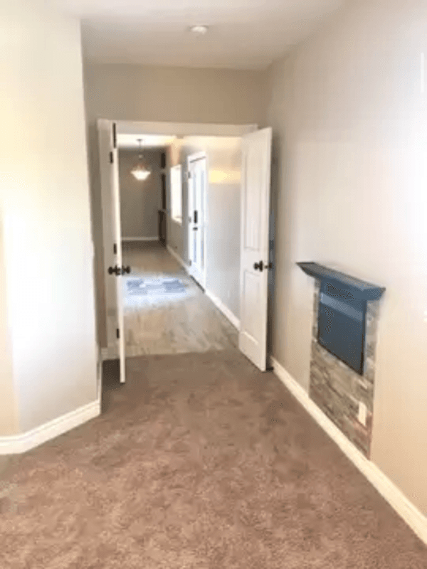 Bluffdale House: 15547 S Thunder Gulch Dr