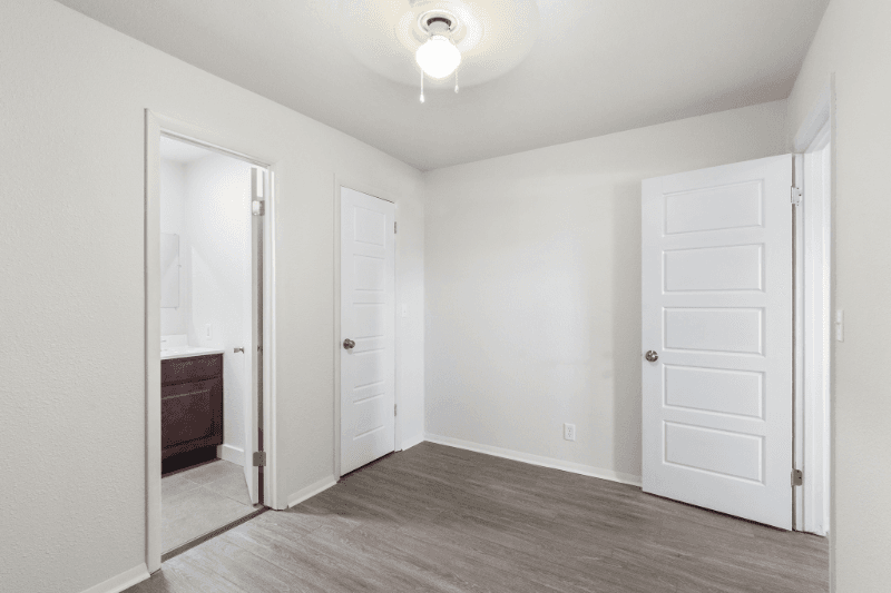 Huntsville Apartment: 901 North Gaskill Street