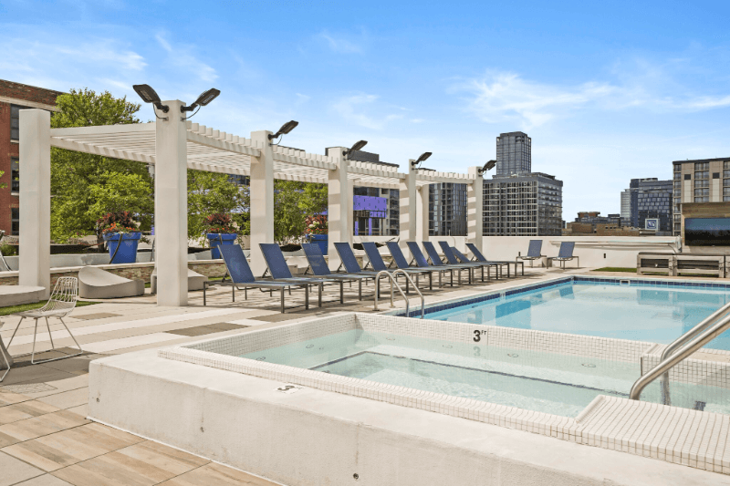 Chicago Condo: 797 West Adams