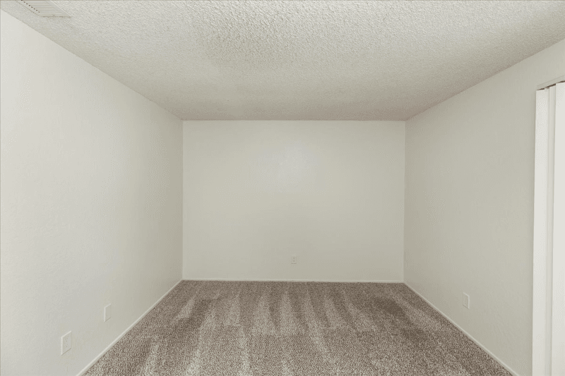 Riverside House: 11261 Cochran Ave