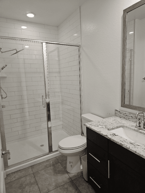 Glendale House: 12413 W Vista Ave