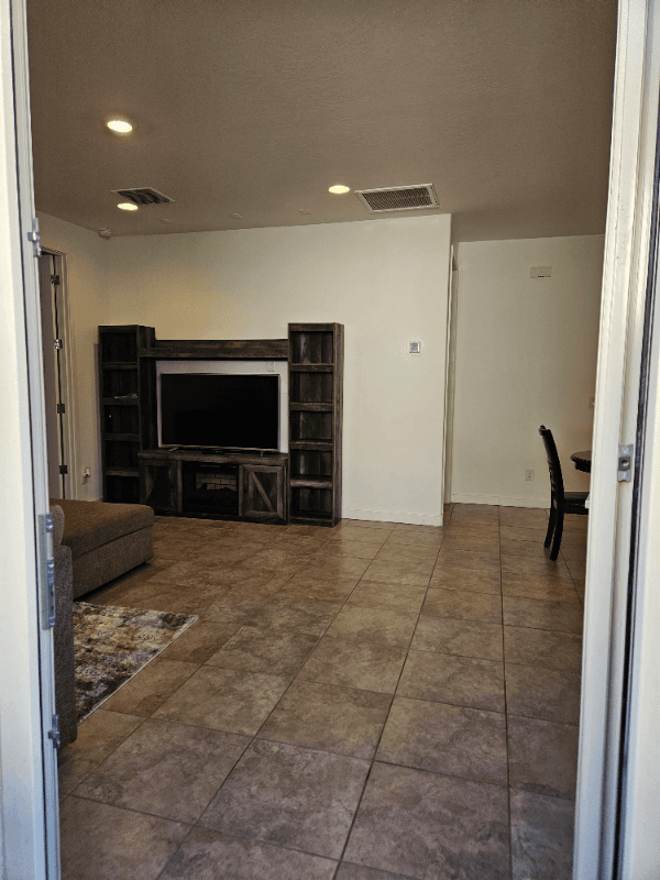 Glendale House: 12413 W Vista Ave
