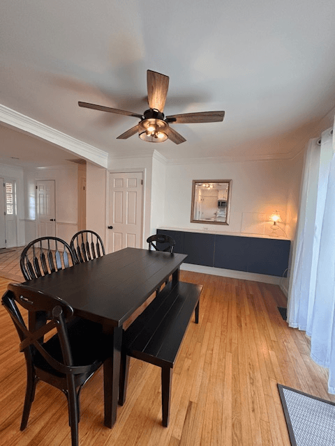 Colonial Beach House: 114 Sebastian Ave