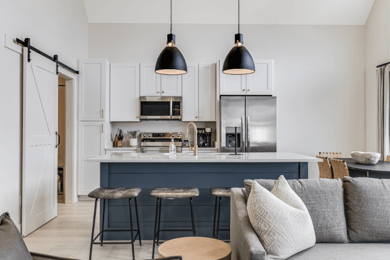 Asheville House: 104 Remi Ln