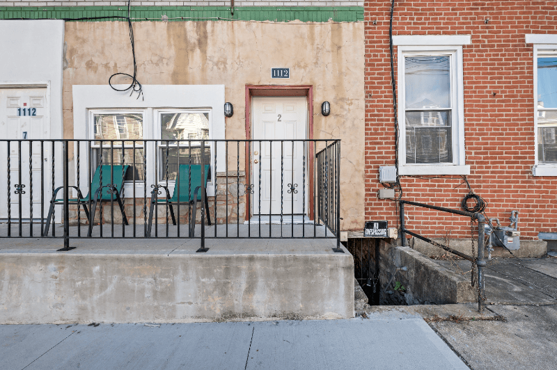 Easton Apartment: 1112 Butler Street