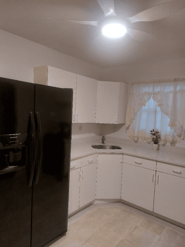 Hempstead Single Room: 70 Stewart Ave