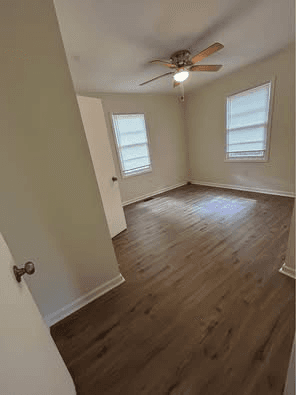 Macon House: 2871 New Clinton Rd