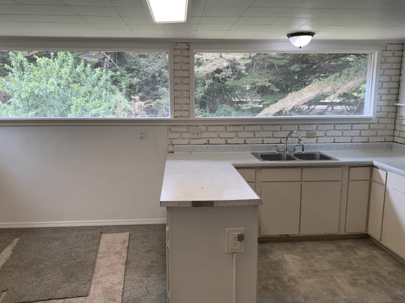 Rio Dell House: 190 Belleview Ave