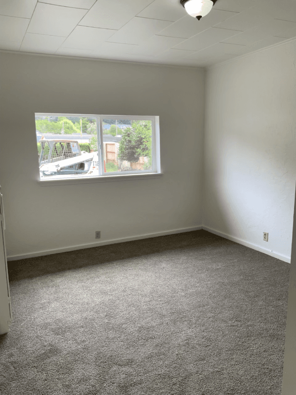 Rio Dell House: 190 Belleview Ave