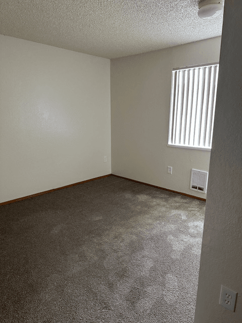 Everett Multiplex: 712 60th St. SW, Unit A
