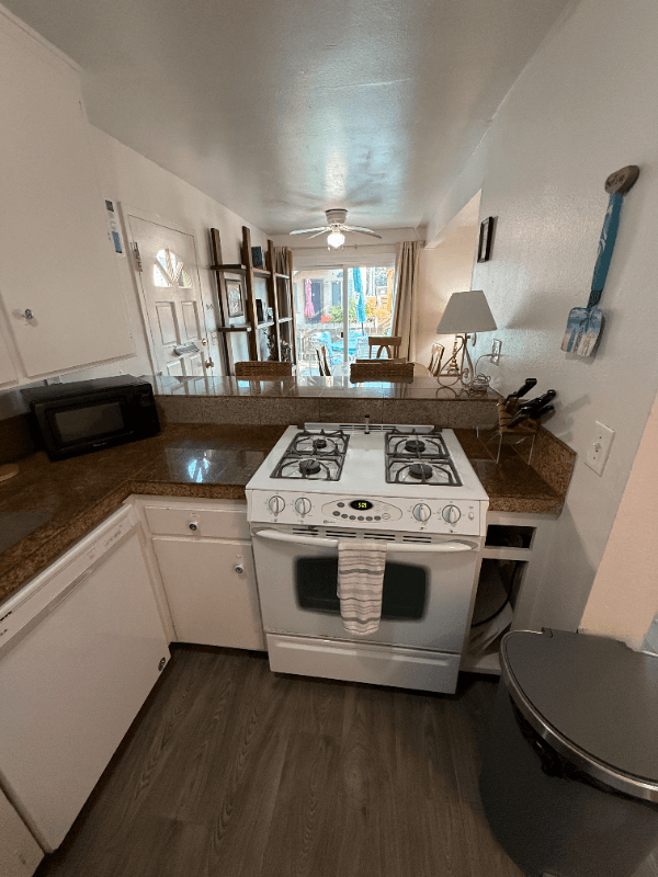 San Diego Multiplex: 822 Island Ct