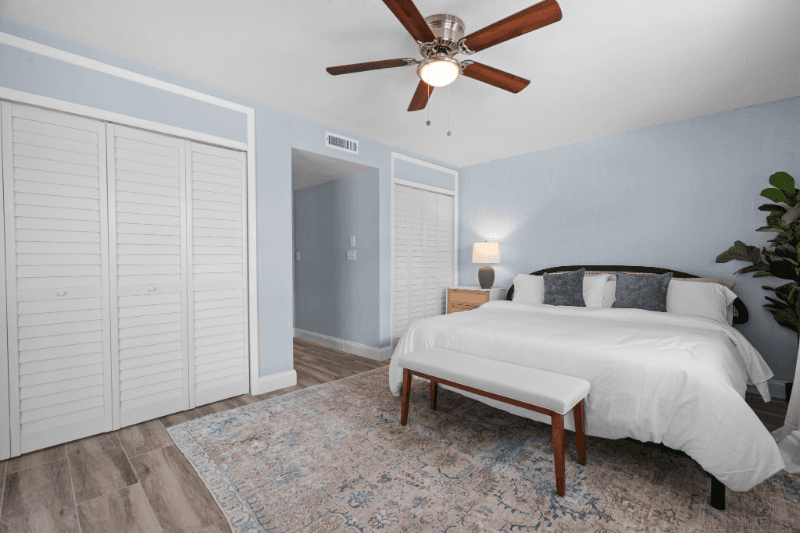 Tampa House: 8402 Lava Pl