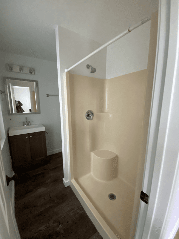 San Diego Single Room: 3320-3324 Clairemont Drive