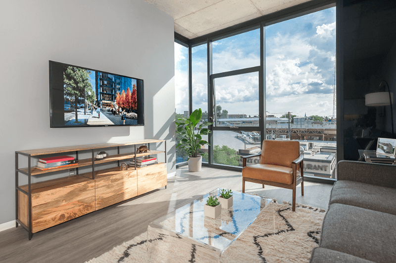 Chicago Condo: 2295 N Milwaukee