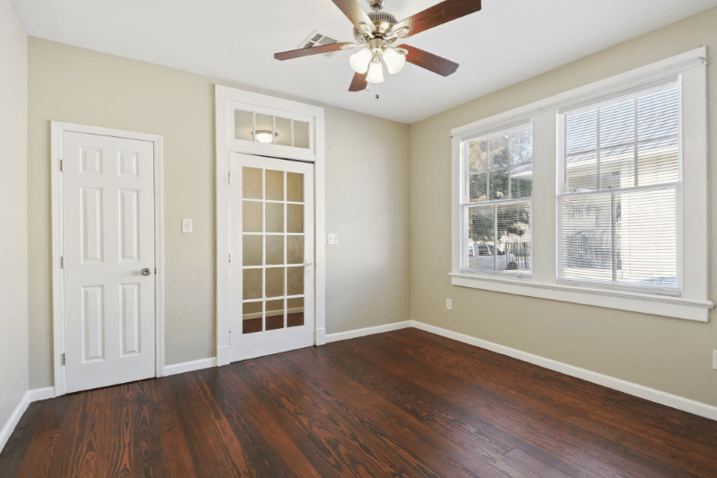 New Orleans Multiplex: 615-17 S Hennessey Street