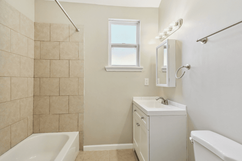 New Orleans Multiplex: 615-17 S Hennessey Street