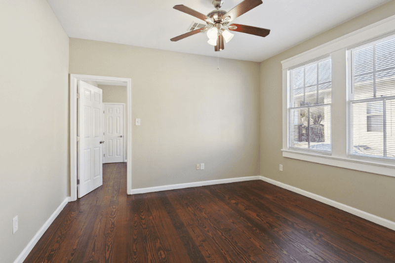 New Orleans Multiplex: 615-17 S Hennessey Street