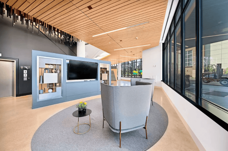Chicago Condo: 2131 N Elston