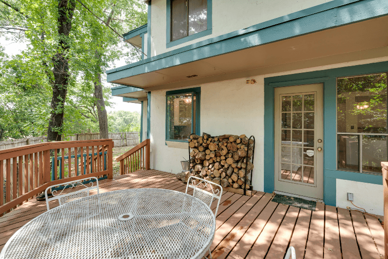GRAPEVINE House: 1301 DUBLIN ST
