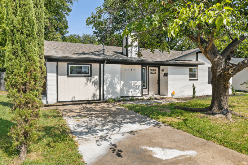 Richardson House: 1414 Timberlake Circle