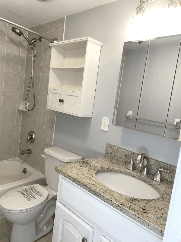 Staten Island Apartment: 30 Trina lane