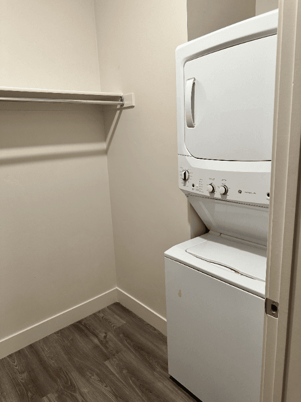 Salt lake city Apartment: 606 W north temple
