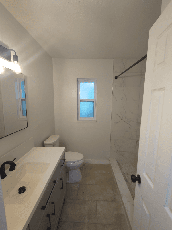 Tampa House: 9402 N. 15th St