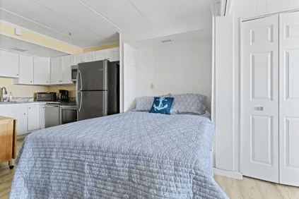 Ocean City Apartment: 3010 Philadelphia Ave
