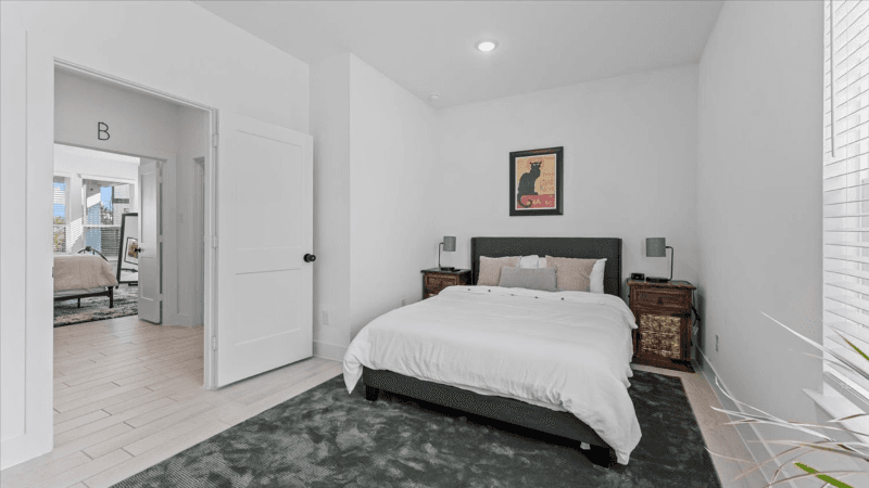 Cypress Single Room: 15147 Colorado Bend Park Drive