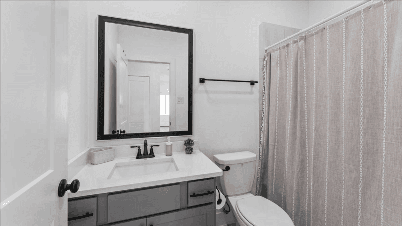 Cypress Single Room: 15147 Colorado Bend Park Drive