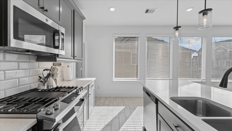 Cypress Single Room: 15147 Colorado Bend Park Drive