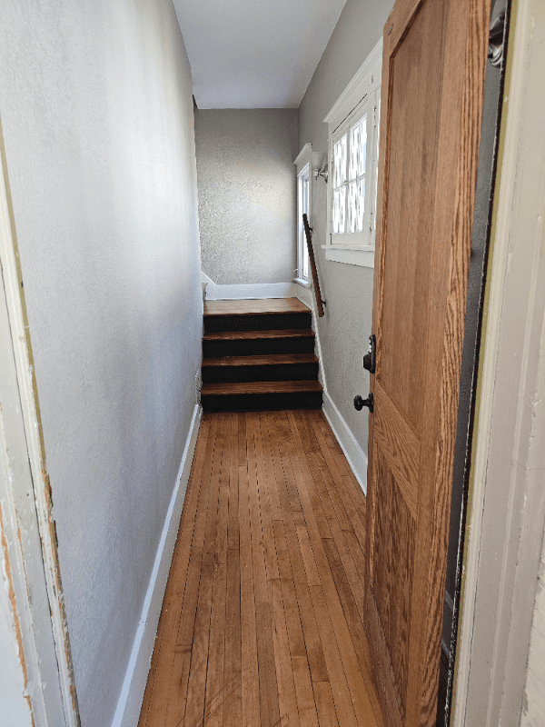 Mankato Apartment: 426 N 5th St