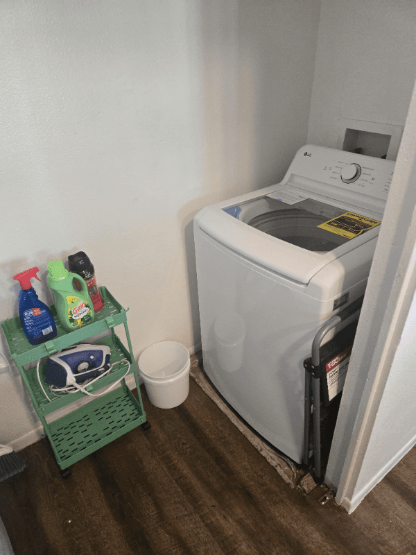 Phoenix Single Room: 4307 n 21st dr