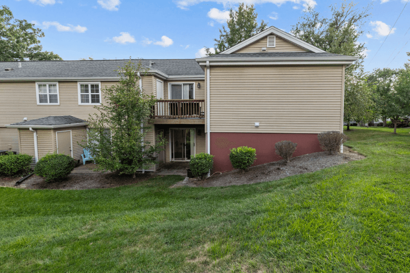 Brentwood House: 1607 Redbird Cove