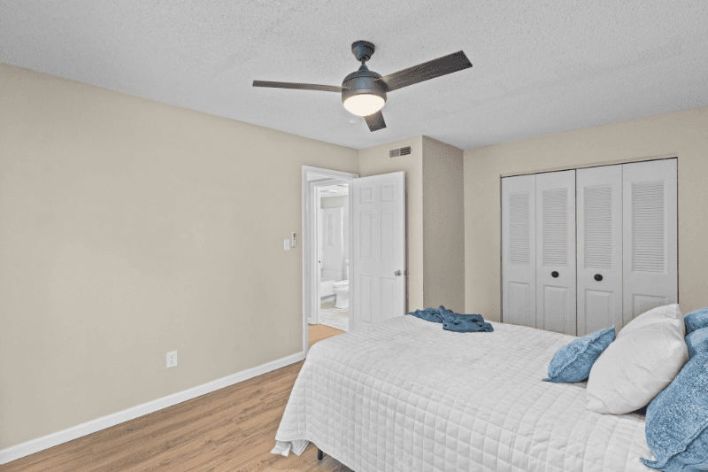Brentwood House: 1607 Redbird Cove